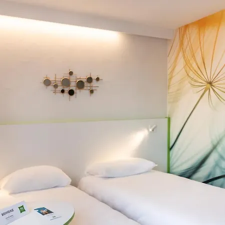 Hotel Ibis Styles Fougeres Beaucé